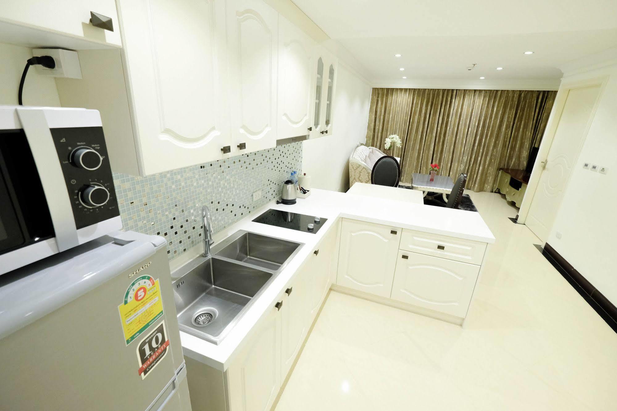 Suite con 1 Camera da Letto e Vista Città